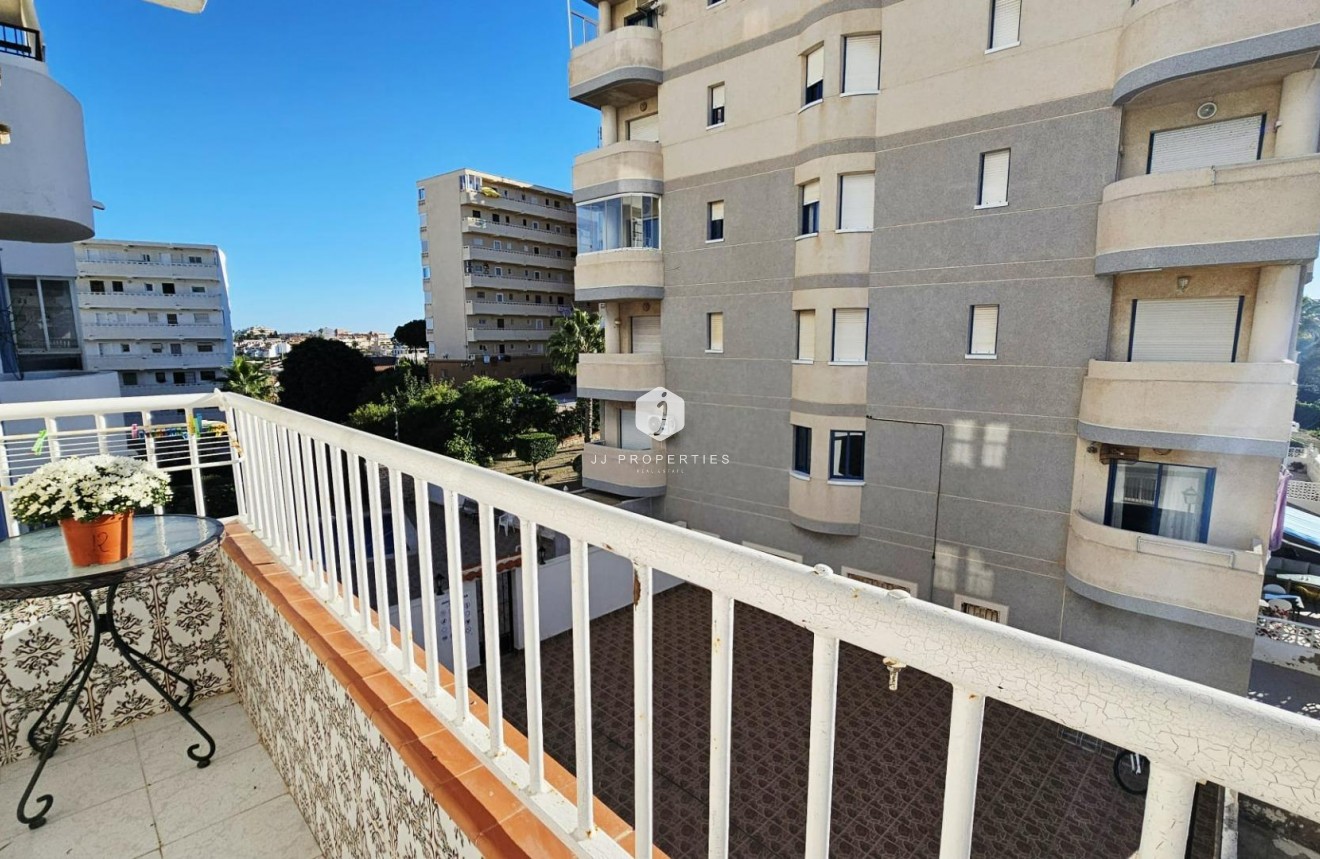Resale - Apartment / flat -
Torrevieja - Torreblanca