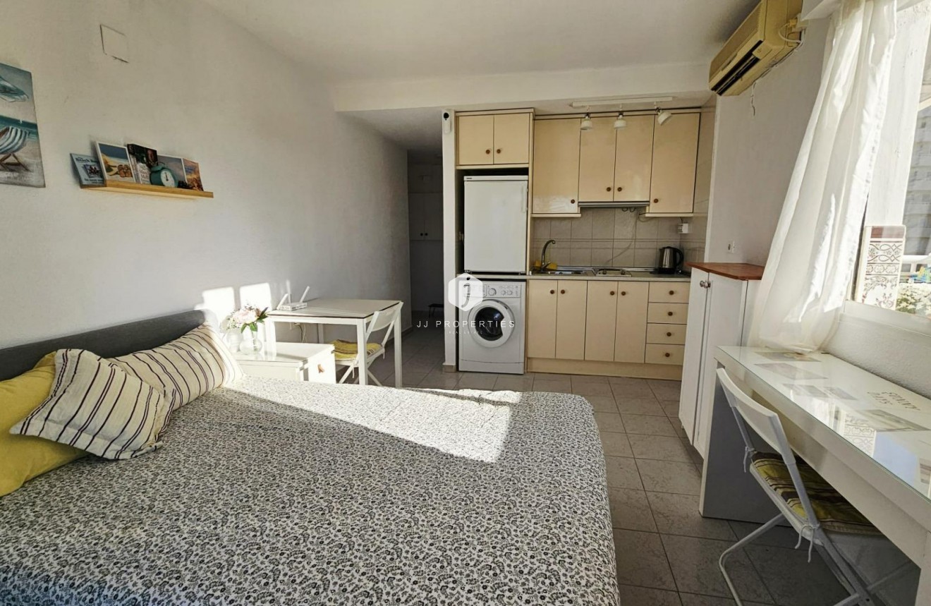 Resale - Apartment / flat -
Torrevieja - Torreblanca