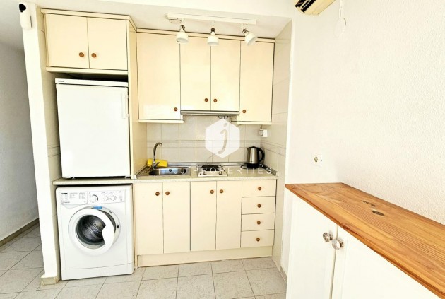 Resale - Apartment / flat -
Torrevieja - Torreblanca