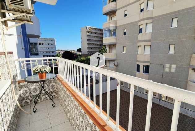 Resale - Apartment / flat -
Torrevieja - Torreblanca