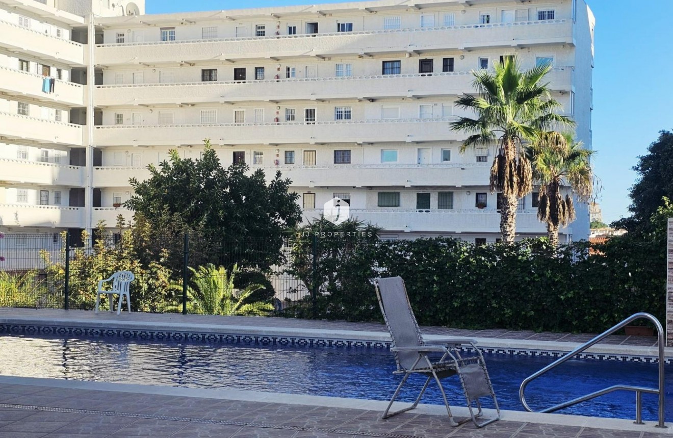 Resale - Apartment / flat -
Torrevieja - Torreblanca
