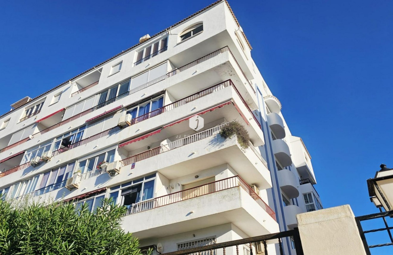 Resale - Apartment / flat -
Torrevieja - Torreblanca
