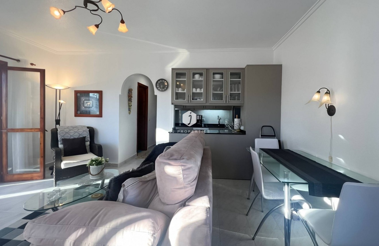 Resale - Bungalow -
Torrevieja - Los Frutales