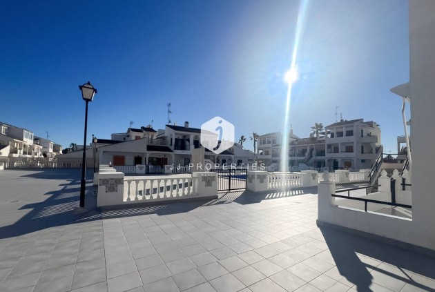 Resale - Bungalow -
Torrevieja - Los Frutales