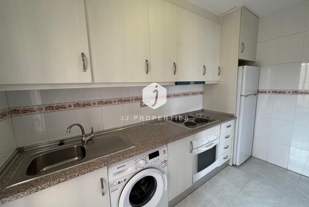 Resale - Bungalow -
Torrevieja - La Siesta - El Salado - Torreta