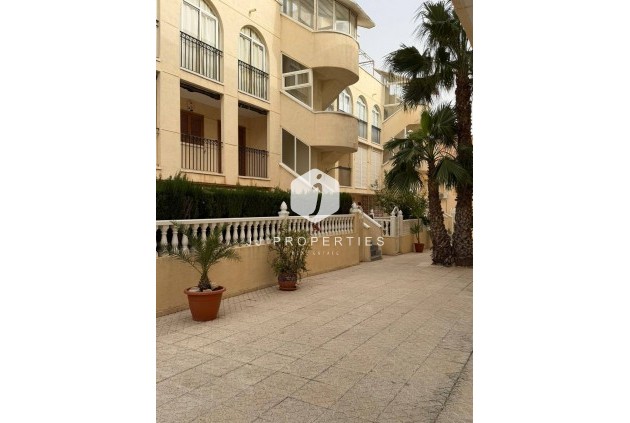 Resale - Apartment / flat -
Orihuela Costa - La Regia