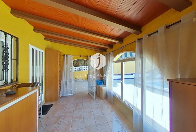 Resale - Villa -
Torrevieja - Los Balcones