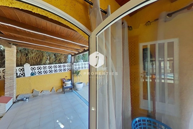 Resale - Villa -
Torrevieja - Los Balcones