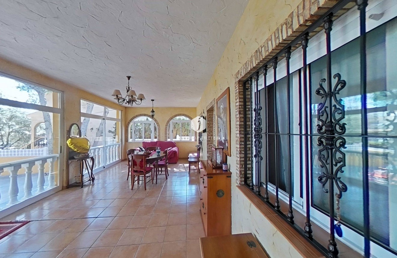 Resale - Villa -
Torrevieja - Los Balcones