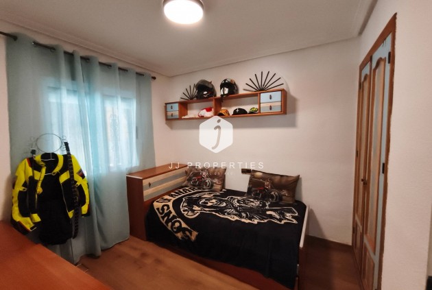 Resale - Villa -
Torrevieja - Los Balcones