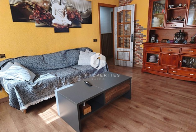 Resale - Villa -
Torrevieja - Los Balcones