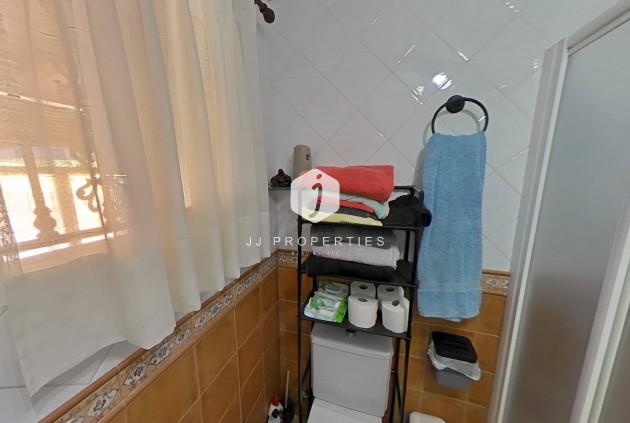 Resale - Villa -
Torrevieja - Los Balcones