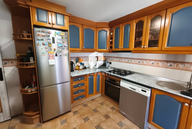 Resale - Villa -
Torrevieja - Los Balcones