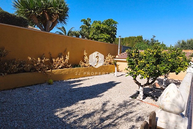 Resale - Villa -
Torrevieja - Los Balcones