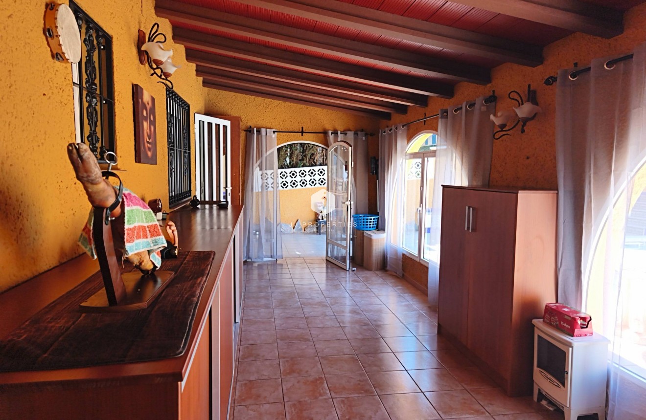 Resale - Villa -
Torrevieja - Los Balcones