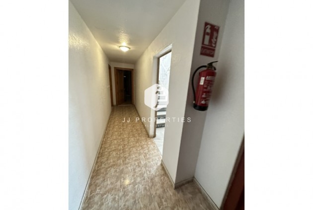 Resale - Apartment / flat -
Torrevieja - Costa Blanca