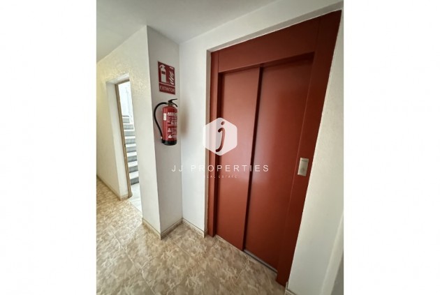 Resale - Apartment / flat -
Torrevieja - Costa Blanca