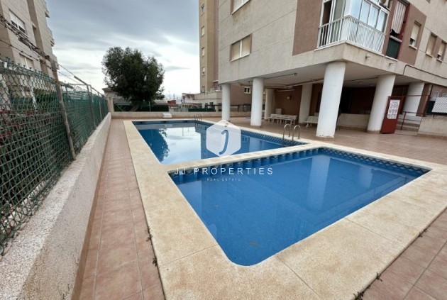 Resale - Apartment / flat -
Torrevieja - Costa Blanca