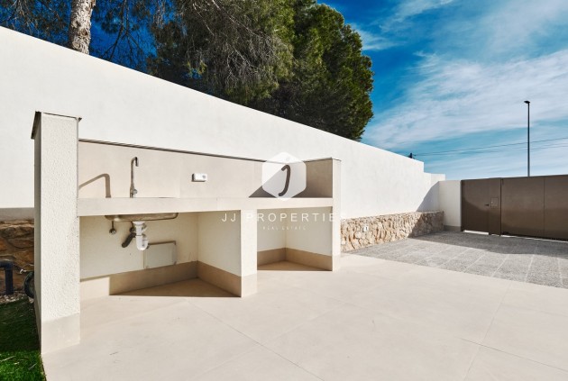 Resale - Villa -
Orihuela Costa - Costa Blanca