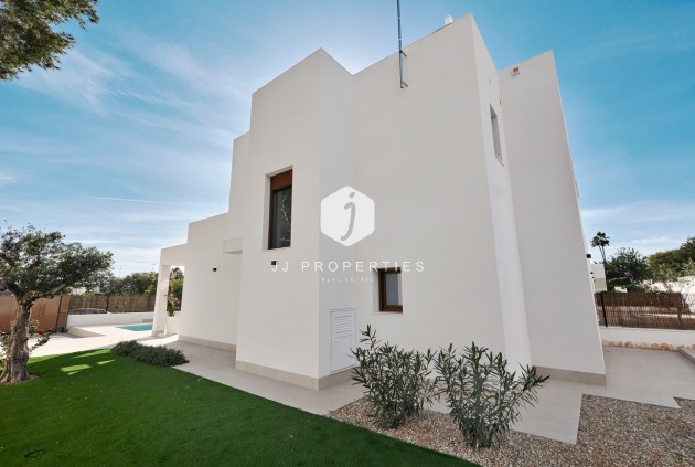 Resale - Villa -
Orihuela Costa - Costa Blanca
