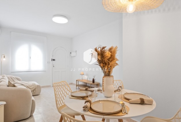 Resale - Chalet -
Orihuela Costa - Costa Blanca