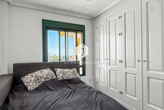 Resale - Apartment / flat -
Orihuela Costa - Costa Blanca