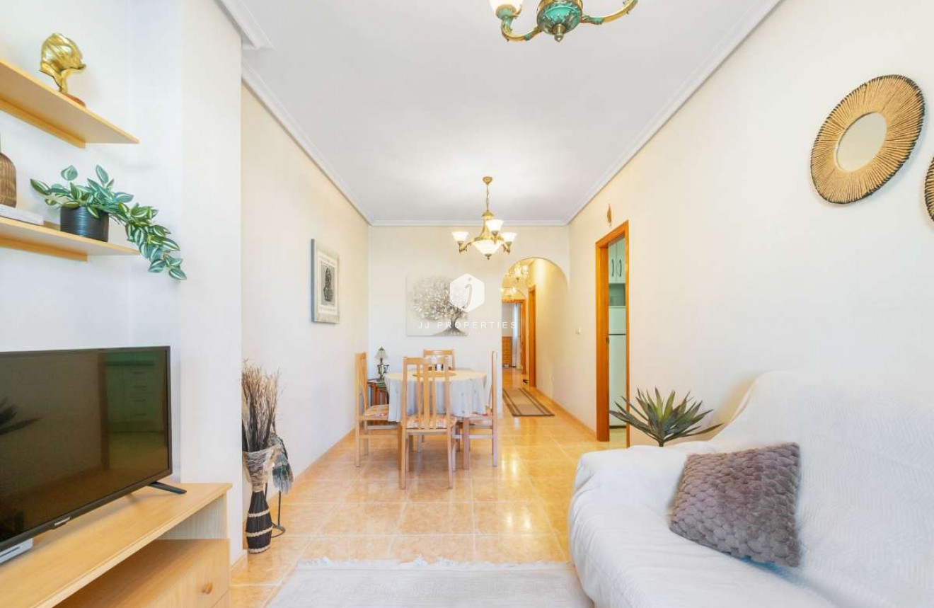 Resale - Apartment / flat -
Torrevieja - Costa Blanca