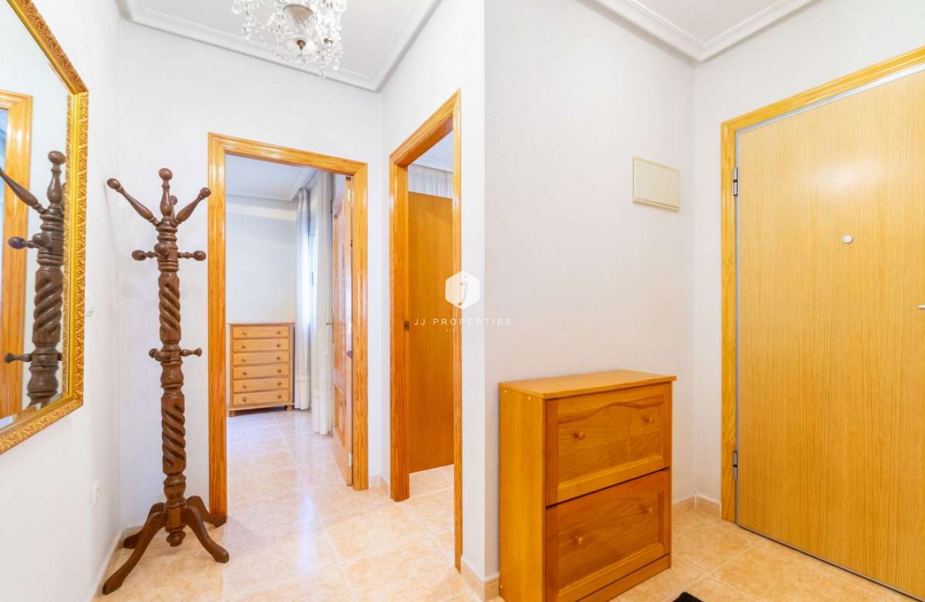 Resale - Apartment / flat -
Torrevieja - Costa Blanca