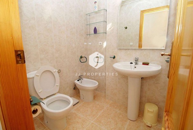 Resale - Apartment / flat -
Torrevieja - Costa Blanca