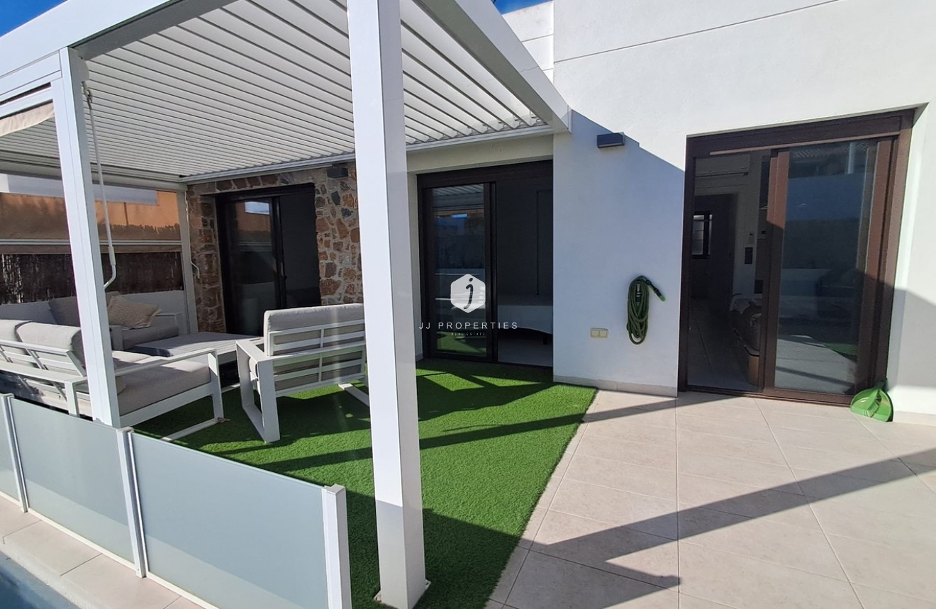 Resale - Villa -
Cabo Roig - Costa Blanca