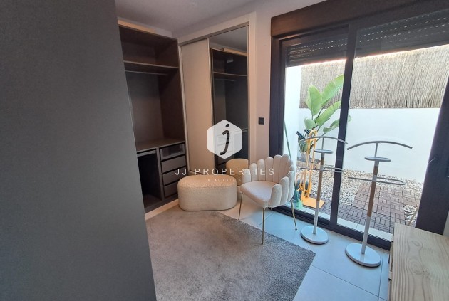 Resale - Villa -
Cabo Roig - Costa Blanca