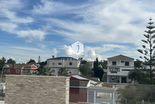 Resale - Villa -
Los Balcones - Costa Blanca