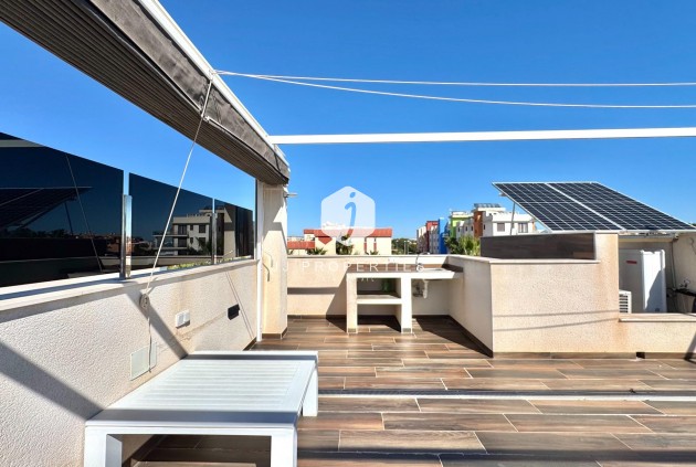 Resale - Villa -
Orihuela Costa - Lomas de Cabo Roig