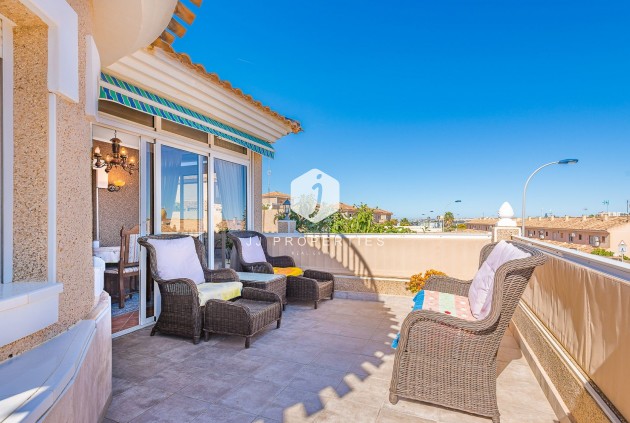 Resale - Villa -
Torrevieja - Costa Blanca