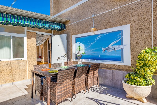 Resale - Villa -
Torrevieja - Costa Blanca