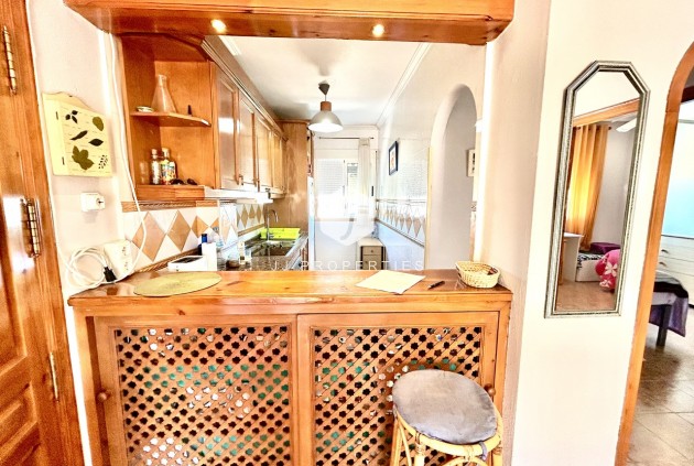 Resale - Apartment / flat -
Punta Prima - Costa Blanca