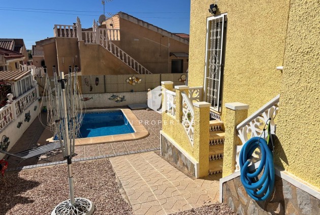 Resale - Villa -
Ciudad Quesada - Costa Blanca