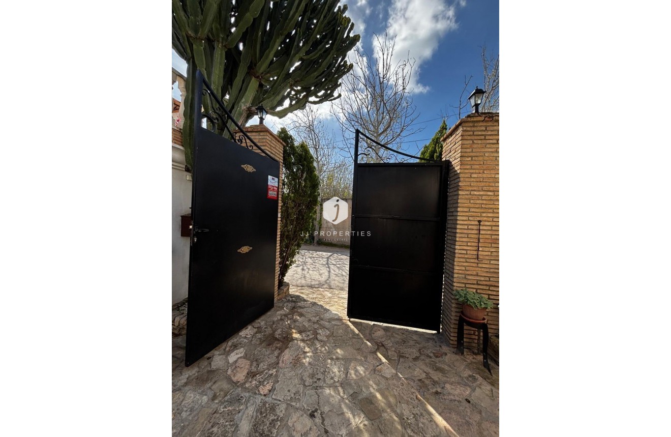 Tweedehands - Chalet -
Benejúzar - Comunidad Valenciana