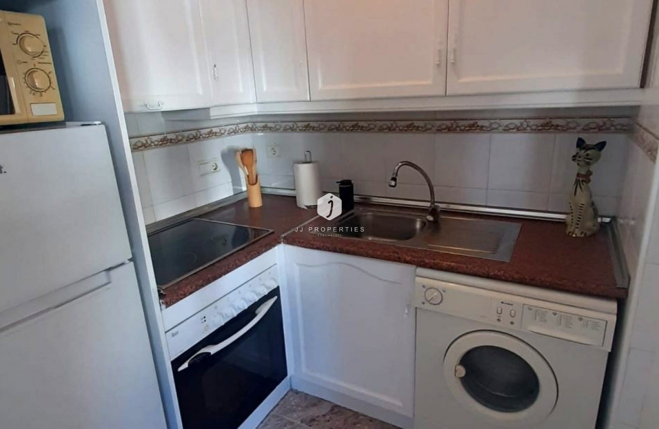 Resale - Apartment / flat -
Torrevieja - Costa Blanca