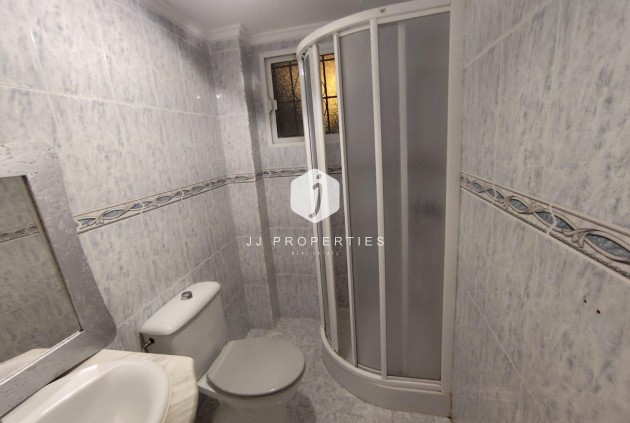 Resale - Apartment / flat -
Torrevieja - La Siesta - El Salado - Torreta