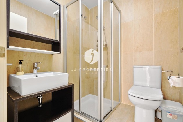 Resale - Apartment / flat -
Torrevieja - Playa del Cura