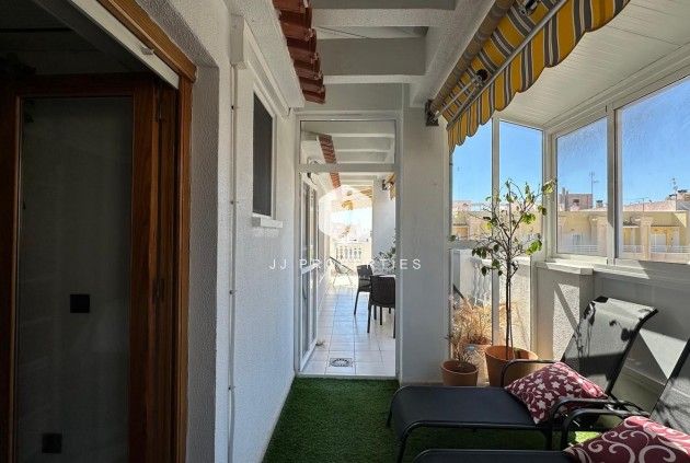 Tweedehands - Appartement / flat -
Torrevieja - Centro