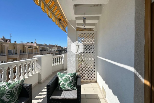 Tweedehands - Appartement / flat -
Torrevieja - Centro