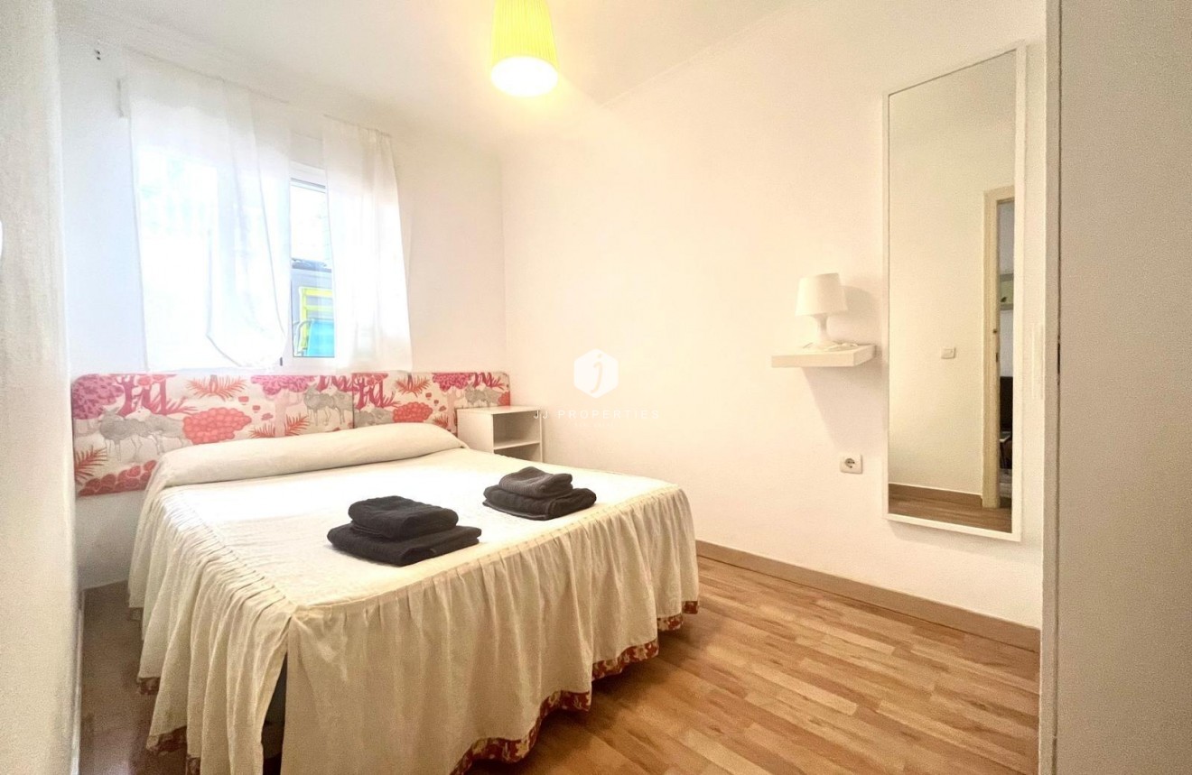 Resale - Apartment / flat -
Torrevieja - Acequion