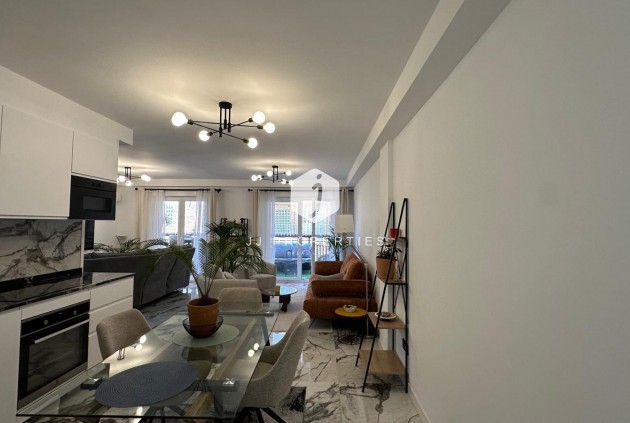 Resale - Apartment / flat -
Torrevieja - Playa del Cura