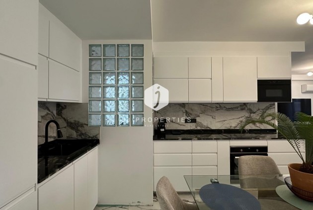 Resale - Apartment / flat -
Torrevieja - Playa del Cura