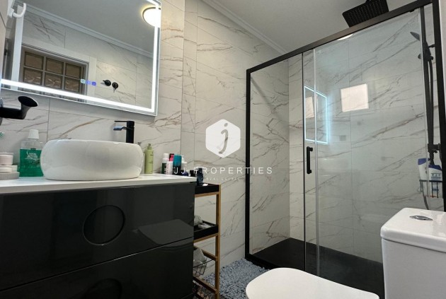 Resale - Apartment / flat -
Torrevieja - Playa del Cura