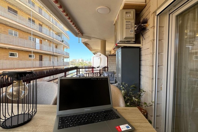 Resale - Apartment / flat -
Torrevieja - Playa del Cura