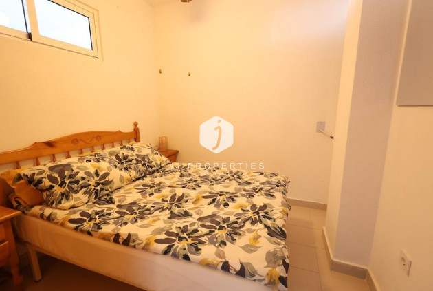 Resale - Apartment / flat -
Torrevieja - Costa Blanca