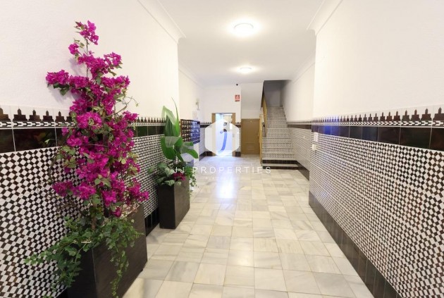 Resale - Apartment / flat -
Torrevieja - Costa Blanca